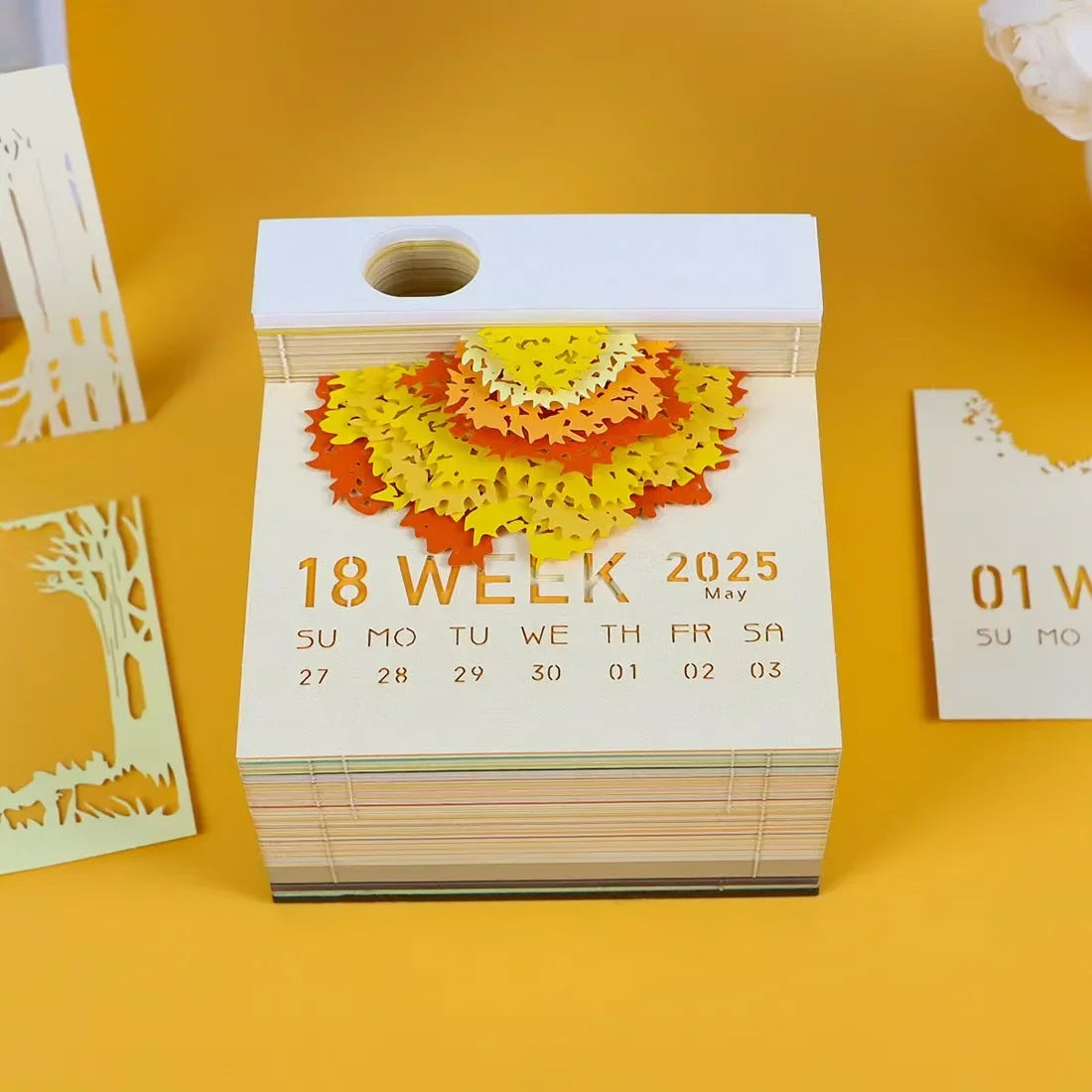 3D Treehouse Paper Art Desktop Calendar Creative Sticky Notes Memo Pad Office Desk Decor Handmade Carving Crafts Souvenir Gift